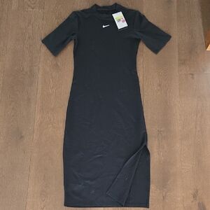 Nike Black Short-Sleeve Midi Dress with Subtle Side Vent